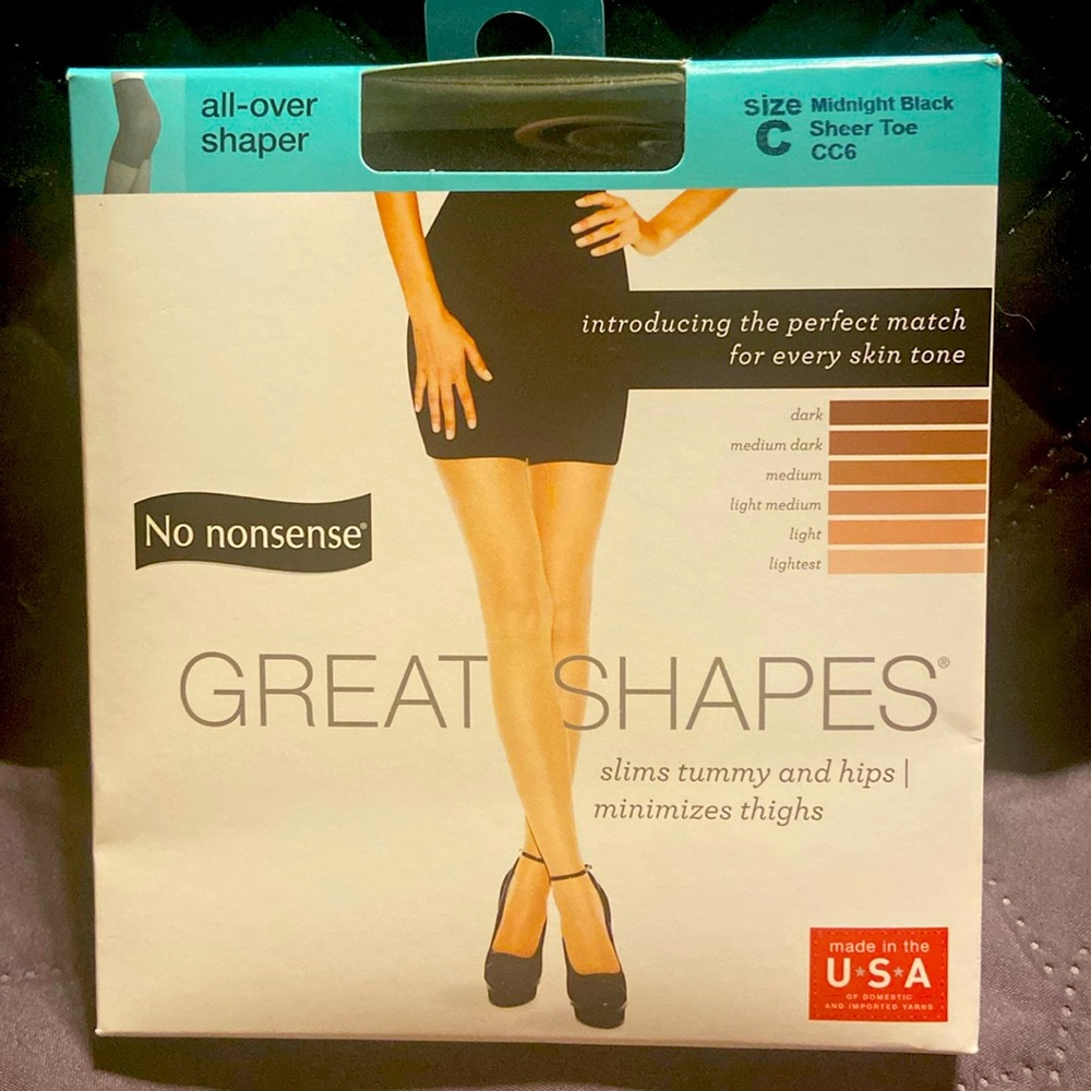 No Nonsense Great Shapes Midnight Black Sheer Toe CC6. New, Unopened.